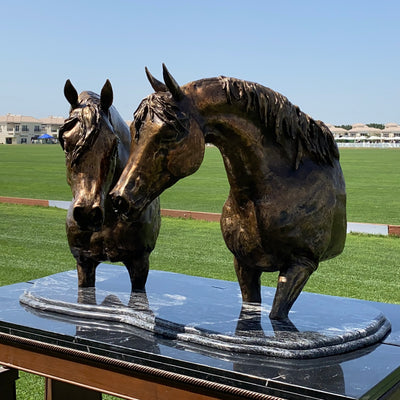"Alabanza" bronze sculpture by Ignacio Videla | Horse polo art gallery