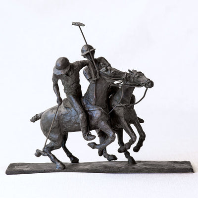 "Fast turn" polo bronze sculpture by Jose Ignacio Domecq | Horse polo art gallery